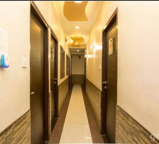 Hotel Avenue Near T-2 International Airport Bombaj Exteriér fotografie